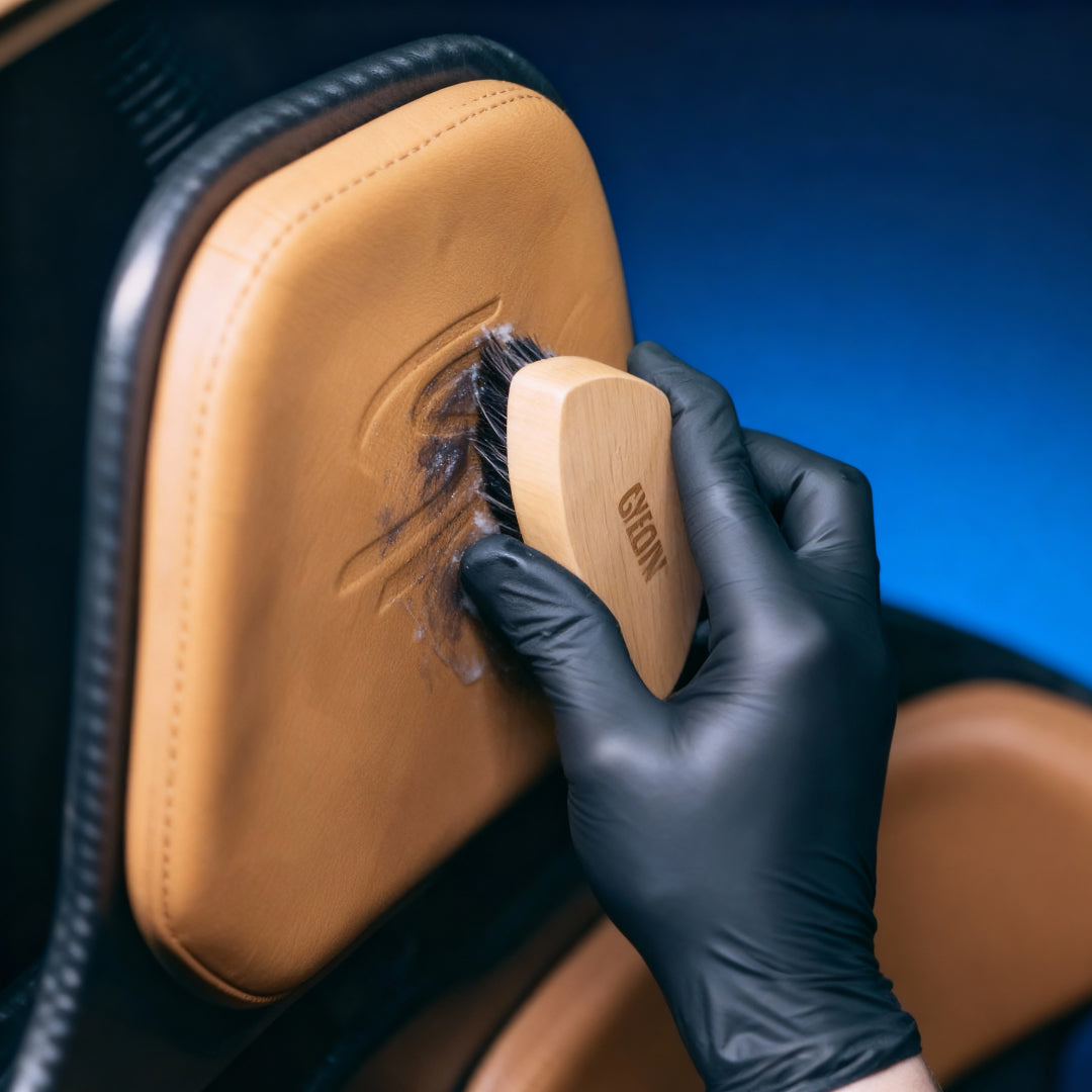 Innenraum- & Textilbürsten