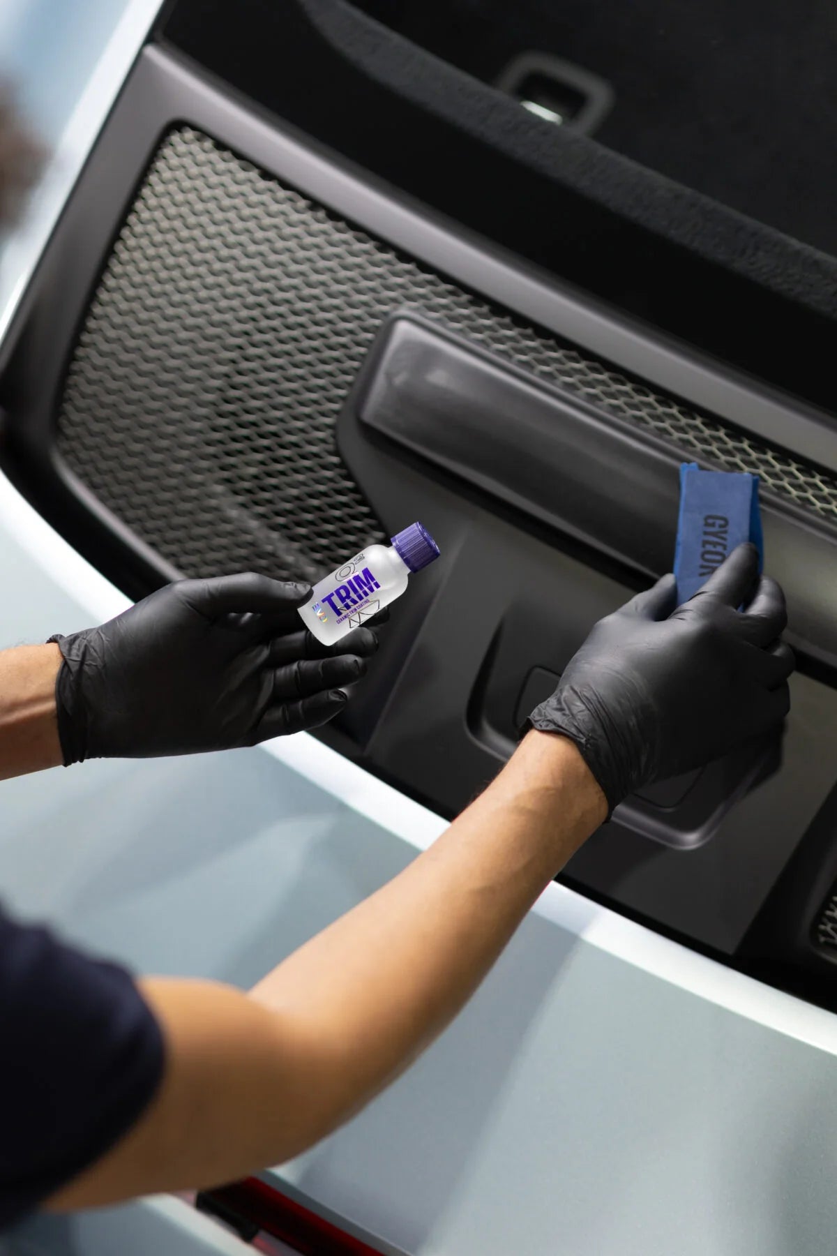 Gyeon Q² Trim EVO plastic sealant 30ml