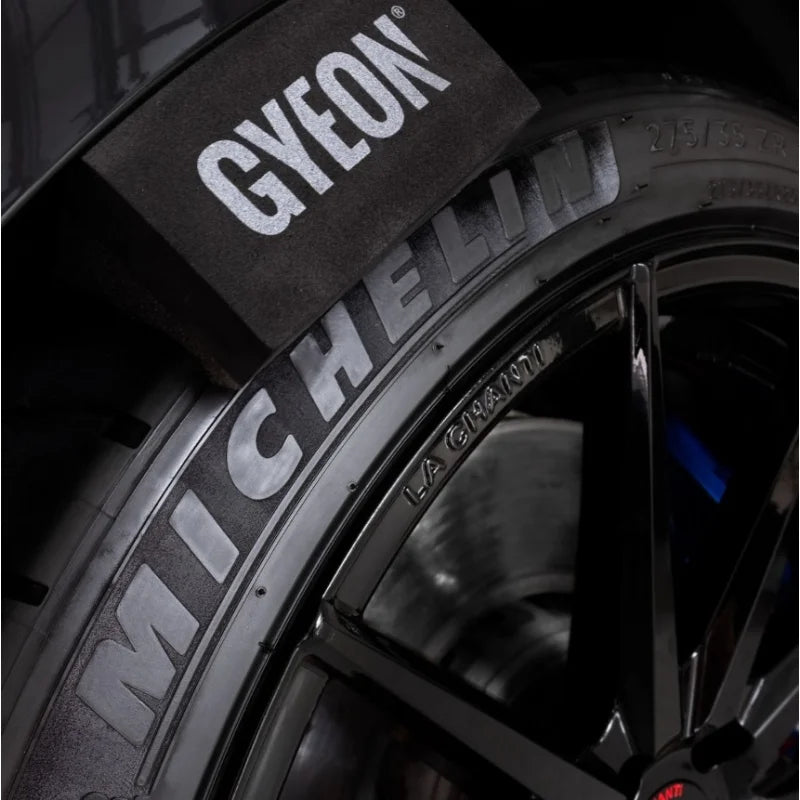 Gyeon Q²M Tire Applicator Set da 2 pezzi 10x6cm