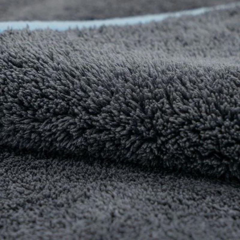 Liquid Elements Silverback 1200GSM - drying towel