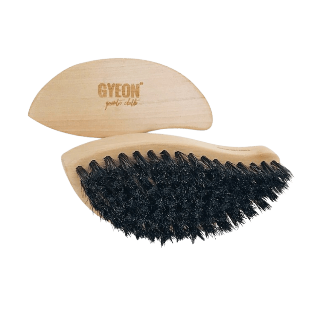 Gyeon Q²M Leather Brush - Lederbürste - mamm.ch